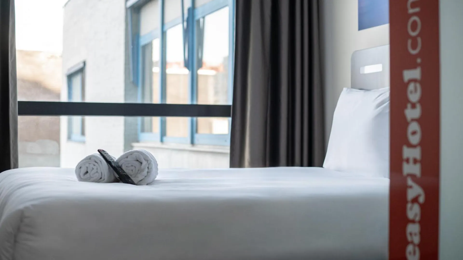 Easyhotel Rotterdam City Centre